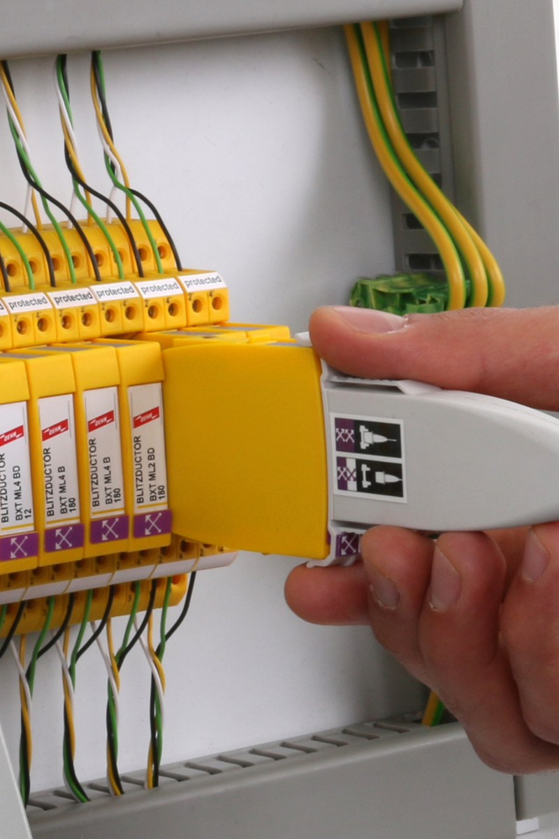 LifeCheck BLITZDUCTOR XT SPD DEHN technology